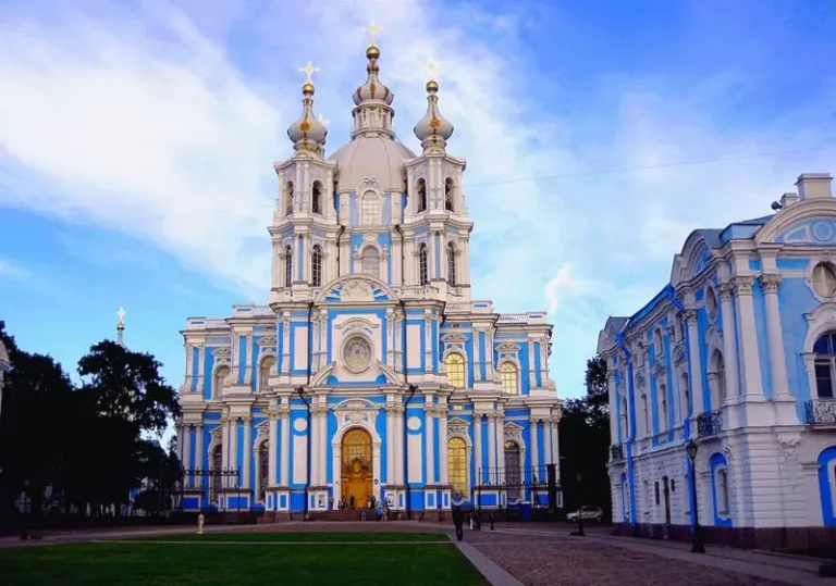 Smolny Cathedral, St. Petersburg: A Marvel of Architecture